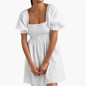 Elegant White Puff Sleeve Dress